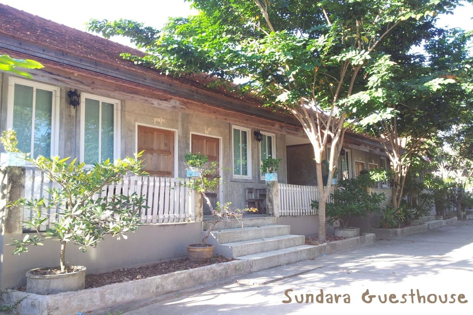 Sundara Guesthouse 난 외부 사진